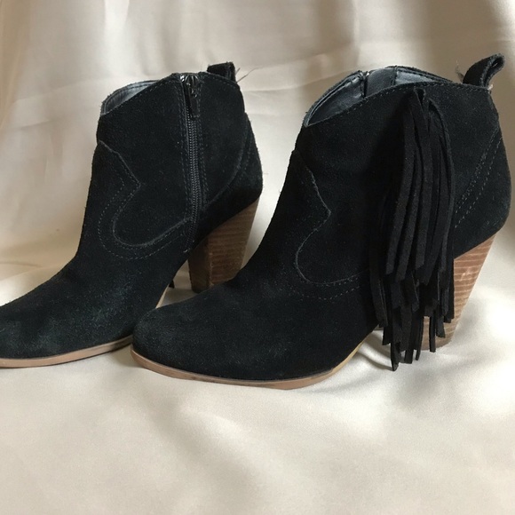 Steve Madden heeled booties - Picture 2 of 5